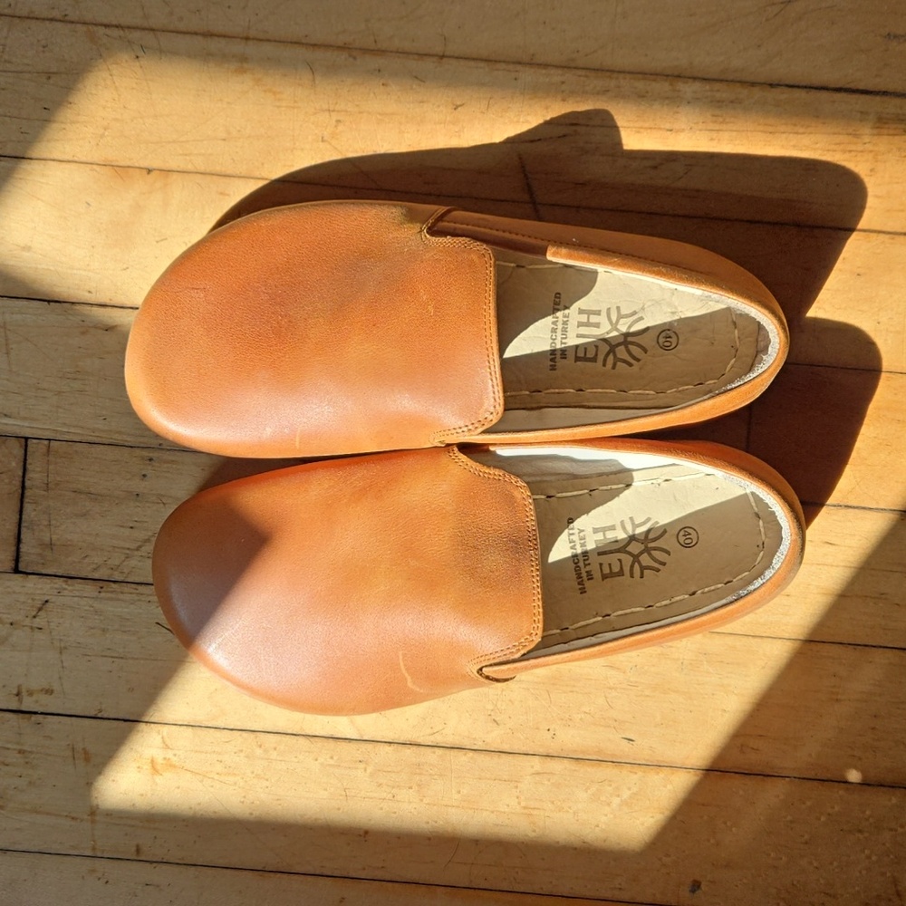 Earthing Harmony Handcrafted Leather Slip-On Shoes - Tan